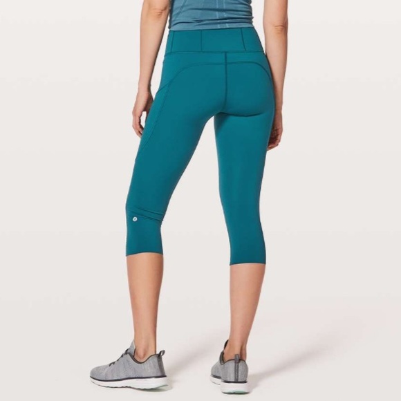 Lululemon Fast & Free Crop II *Nulux 19" Dark Uniform Blue - Picture 2 of 7
